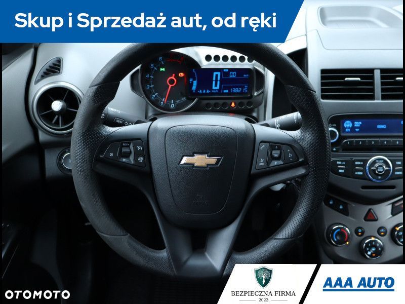 Chevrolet Aveo - 14