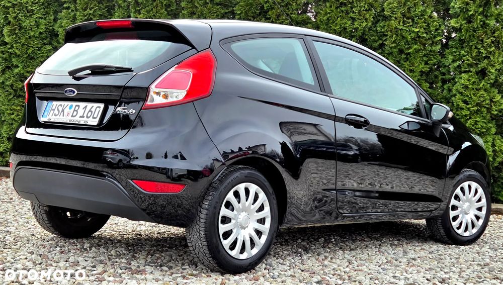 Ford Fiesta - 12
