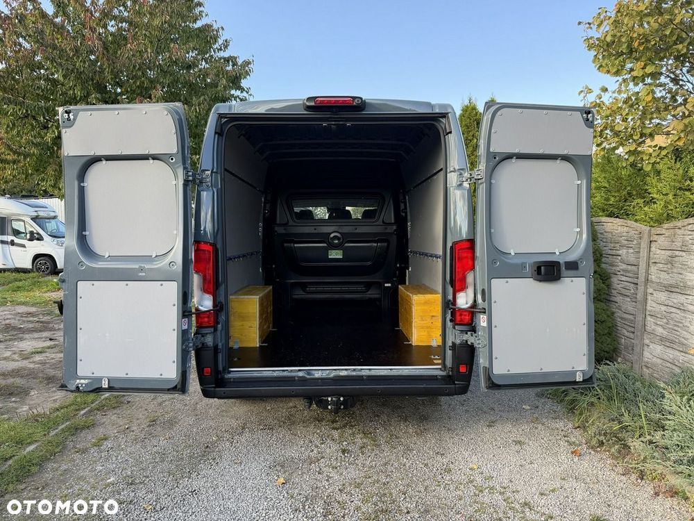 Opel Movano - 32