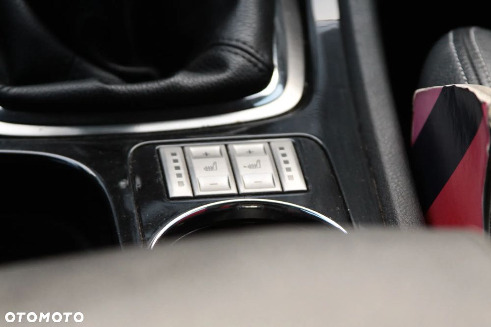 Ford Mondeo 2.0 TDCi Titanium - 16