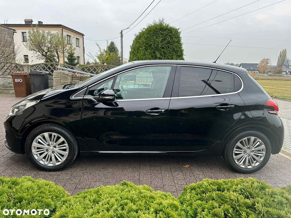 Peugeot 208 BlueHDi 100 Active Pack - 6