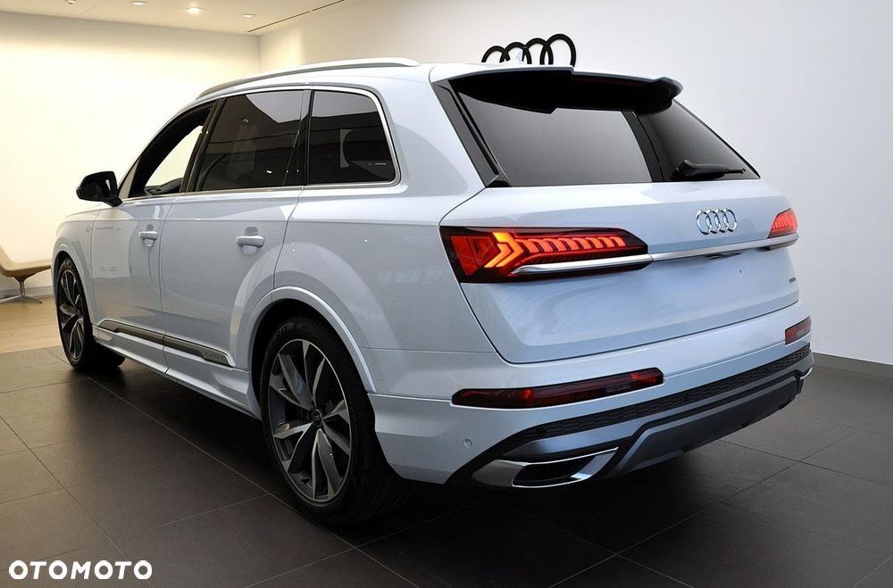 Audi Q7 50 TDI mHEV Quattro S Line Tiptr - 2