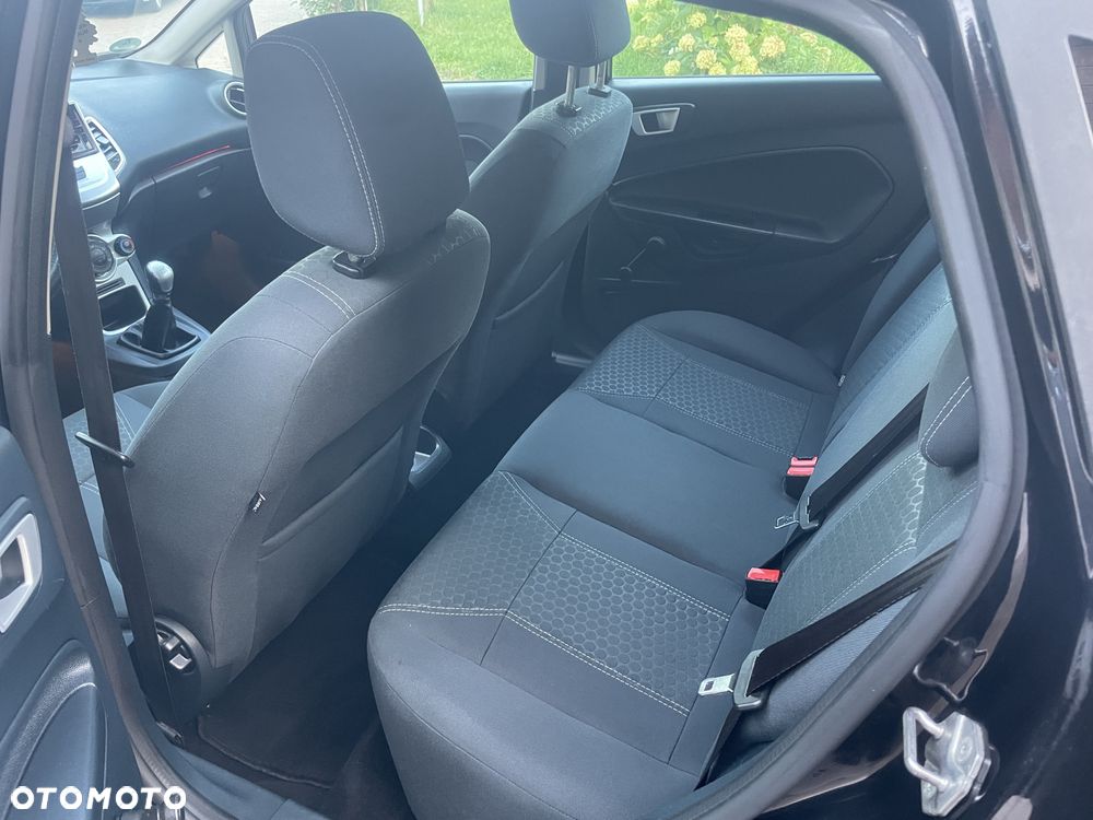 Ford Fiesta 1.25 Titanium EU5 - 17