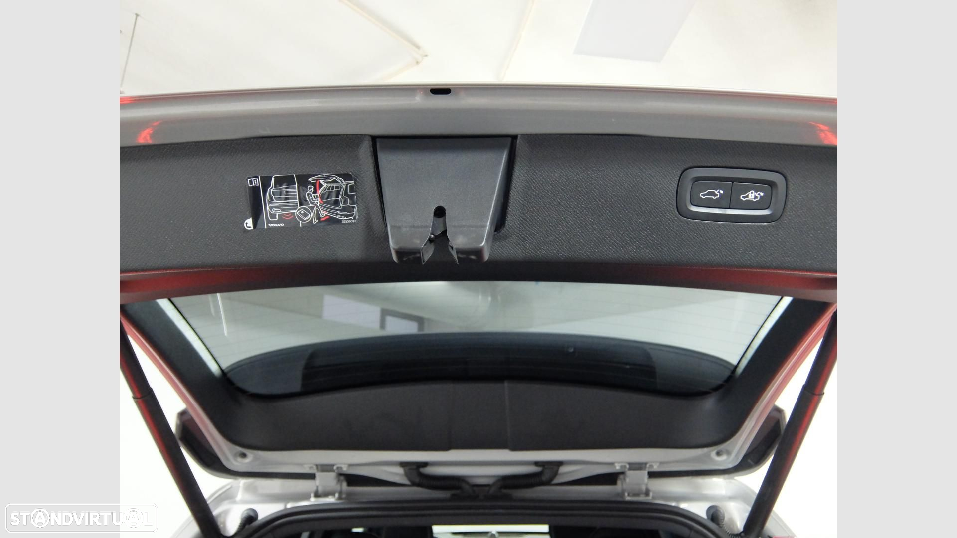 Volvo XC 90 2.0 T8 PHEV Ultimate Dark AWD - 10