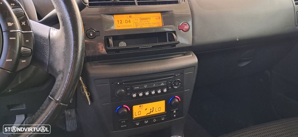 Citroën C4 1.6 HDi 110 SX - 7