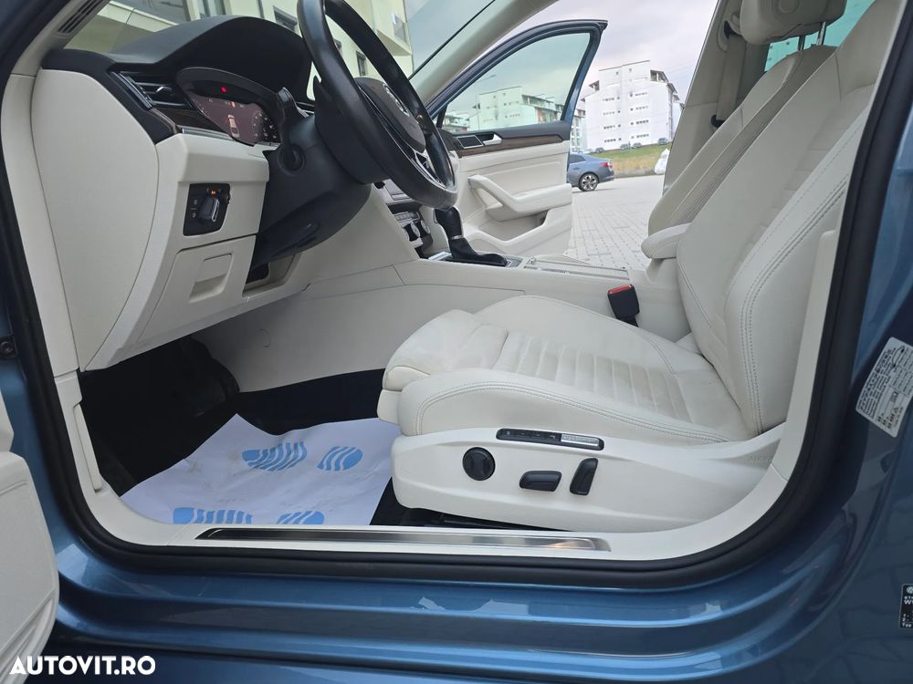 Volkswagen Passat - 13