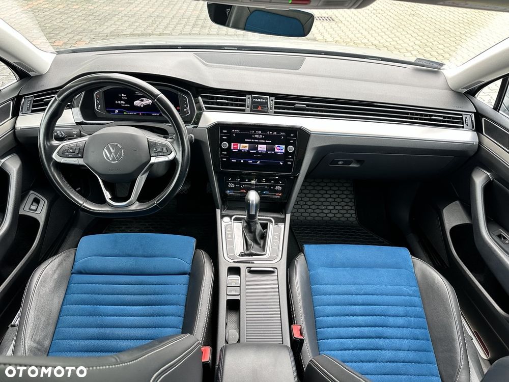 Volkswagen Passat 2.0 TDI Elegance DSG - 22