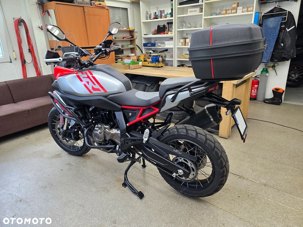 QJMOTOR SRT 600SX - 7