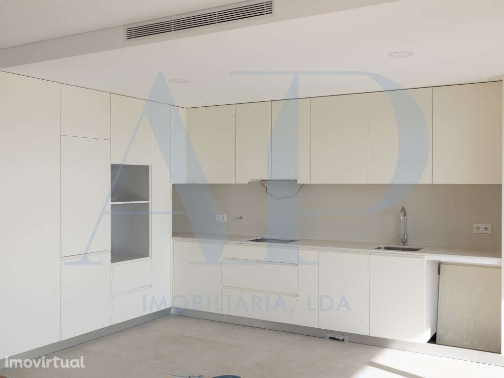 Apartamento T2 com Vista para a Penha - Grande imagem: 3/14