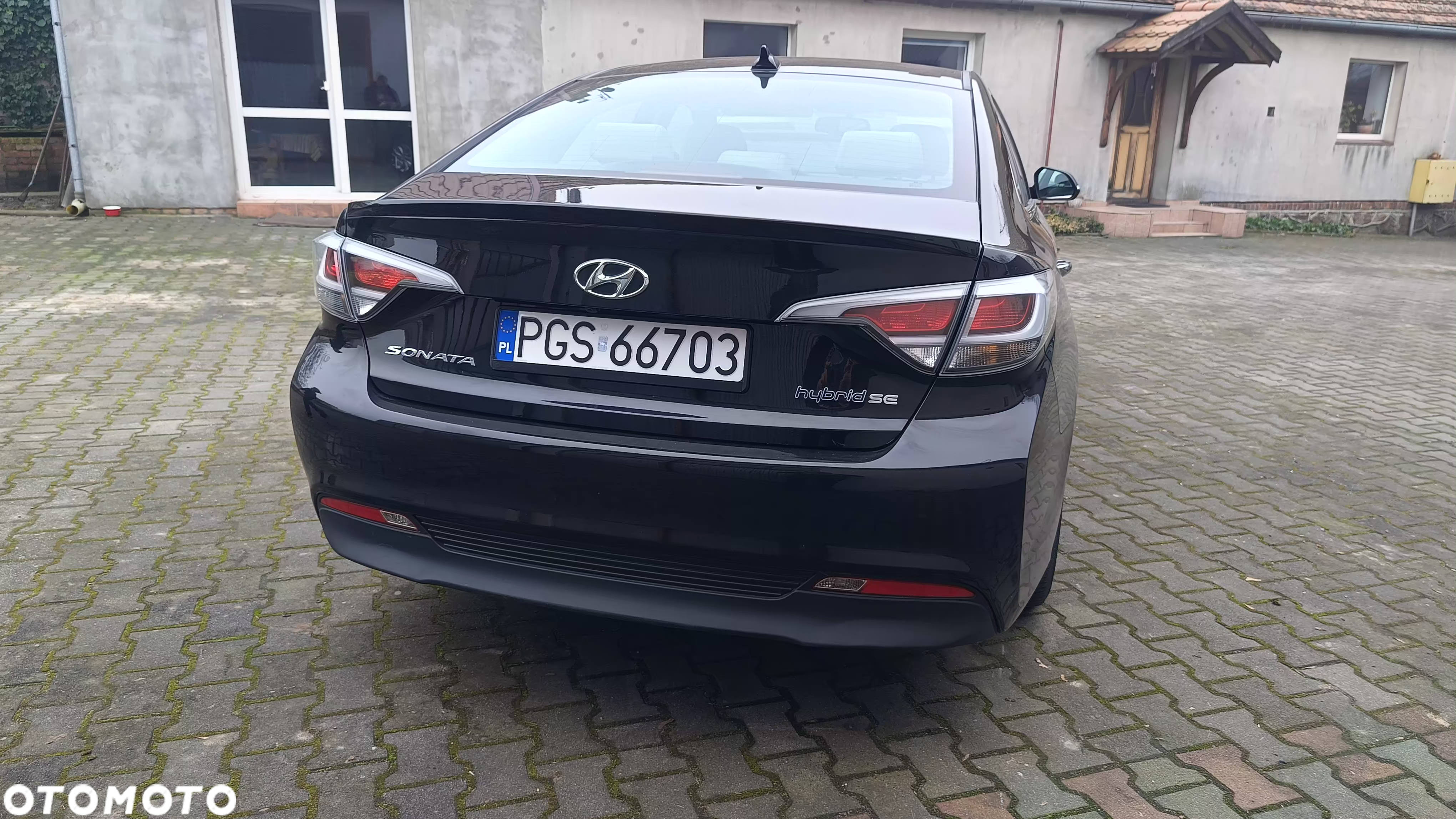 Hyundai Sonata - 10