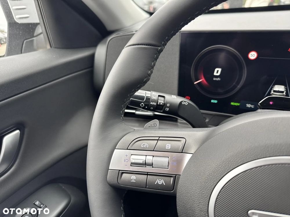 Hyundai Kona Electric 65kWh Executive - 22