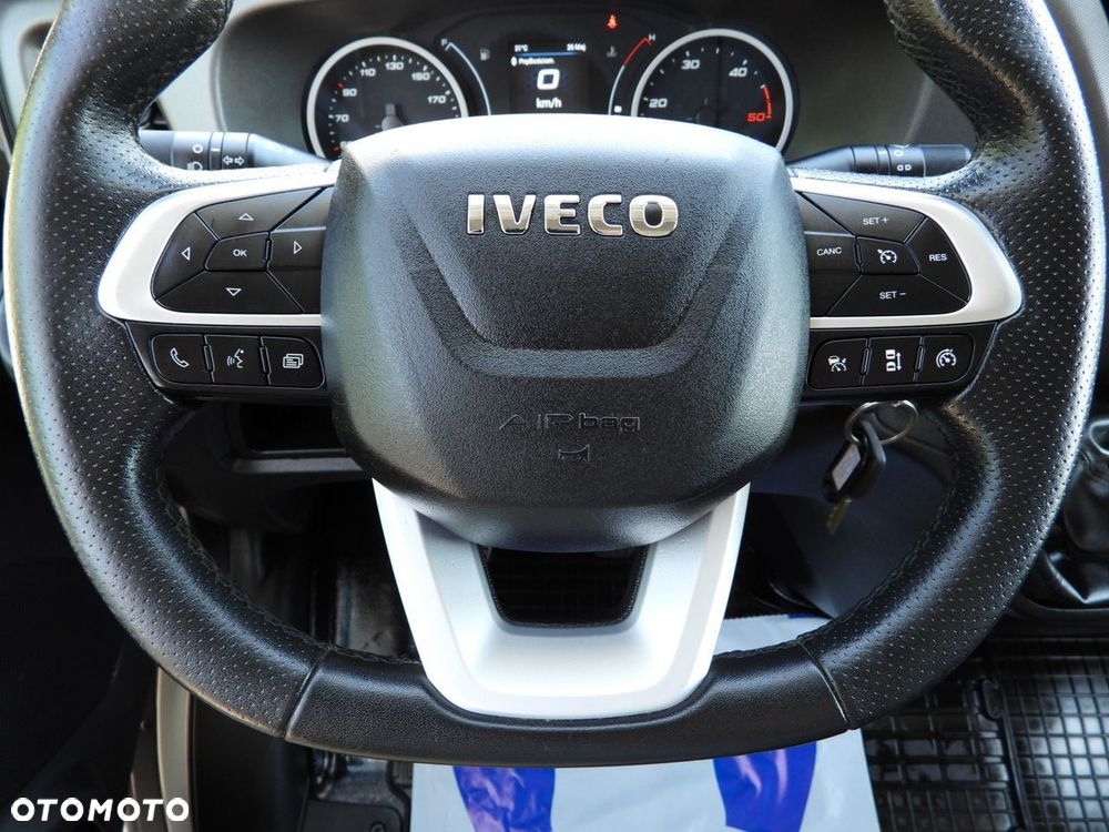 Iveco DAILY 35S18 PLANDEKA 10 PALET TEMPOMAT NAWIGACJA LEDY KLIMATYZACJA  180KM - 32