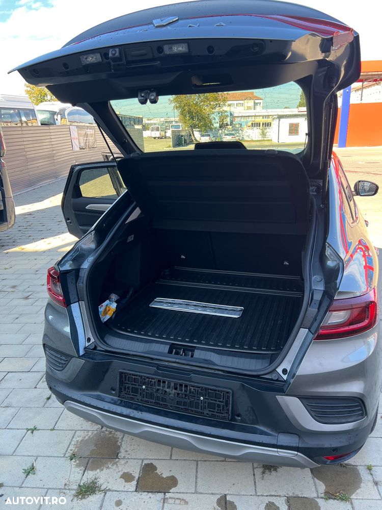 Renault Arkana MHEV 140 EDC Techno - 19