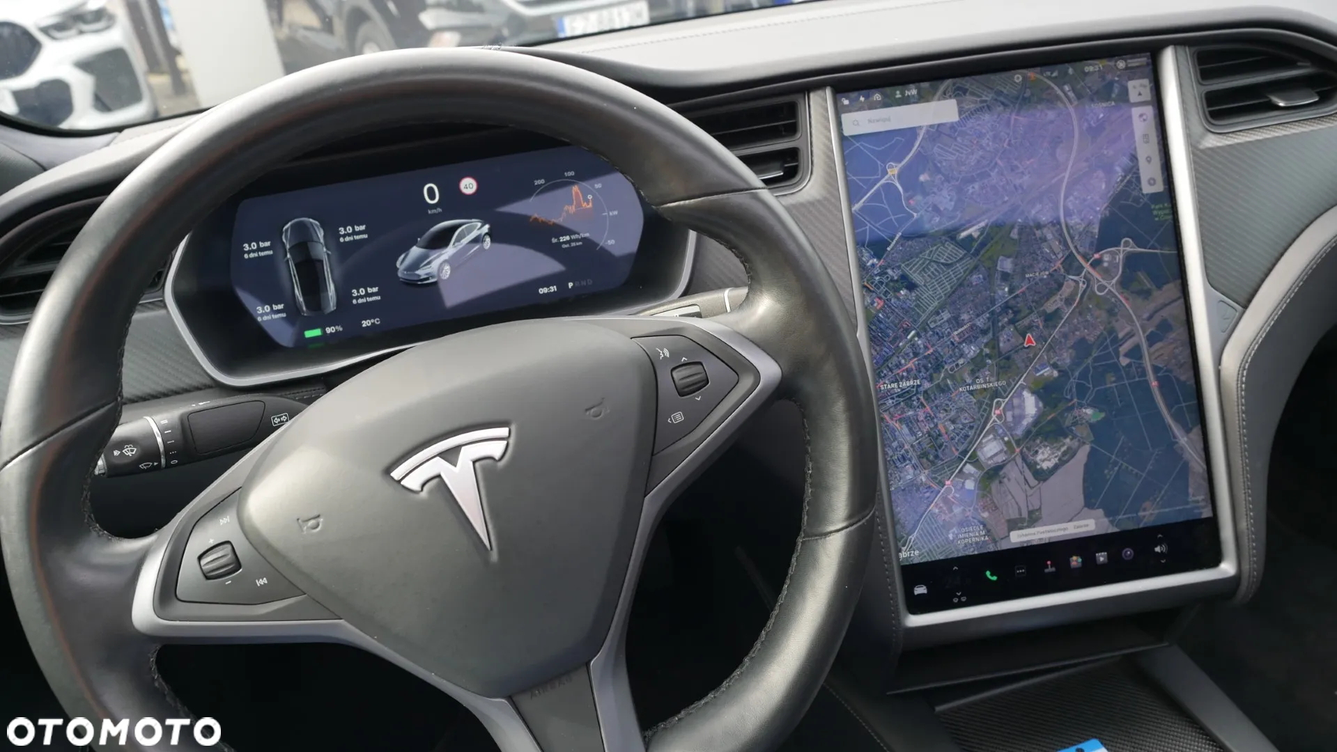 Tesla Model S Long Range Plus - 17