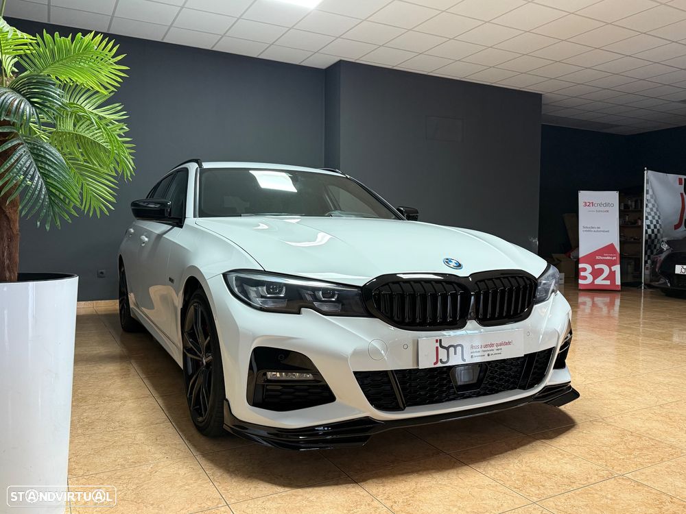 BMW 330 e Pack Desportivo M Auto - 3