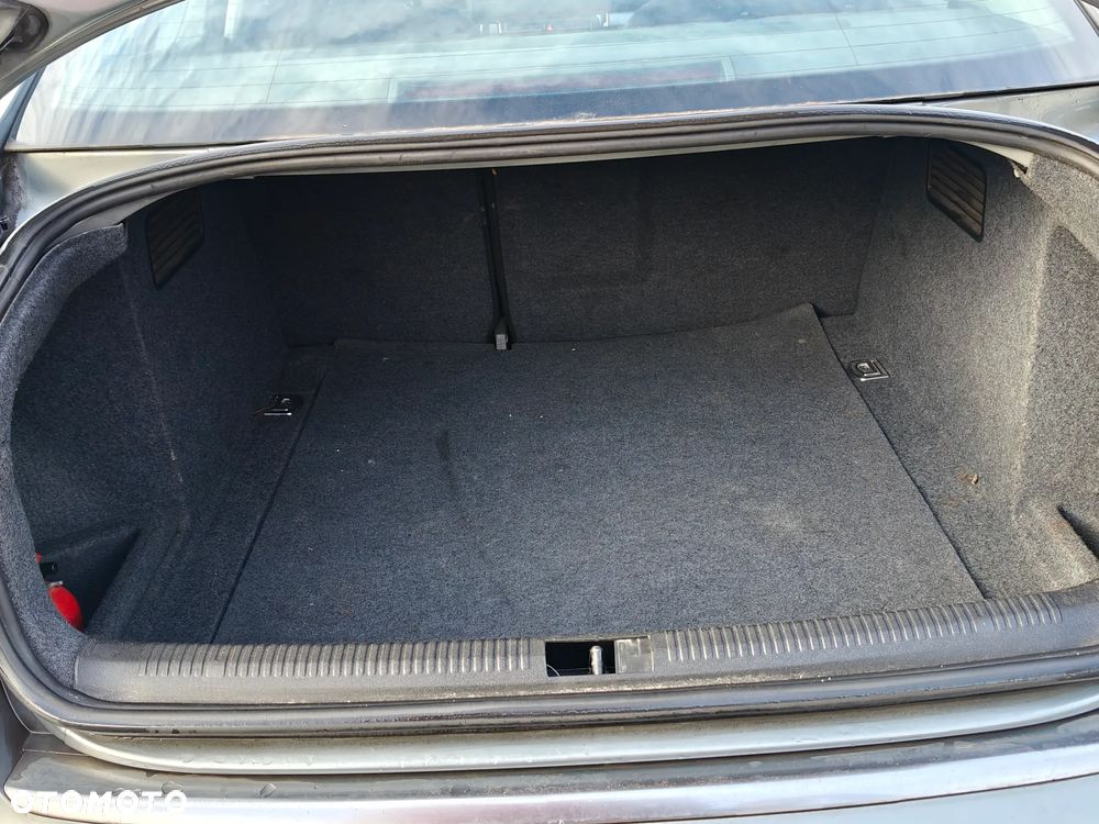 Audi A4 Limousine - 20