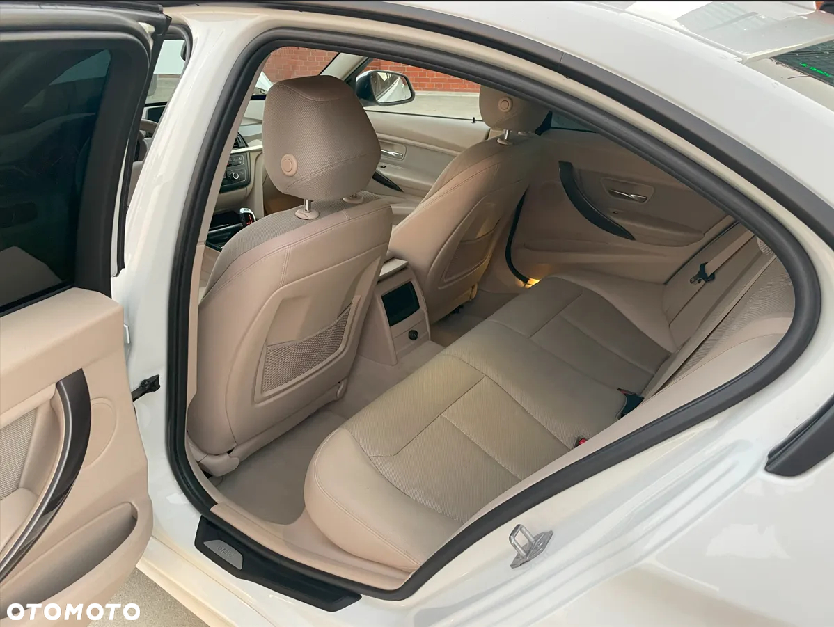 BMW Seria 3 - 13