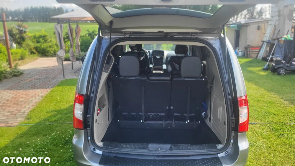 Chrysler Town & Country 3.6 Touring - 7