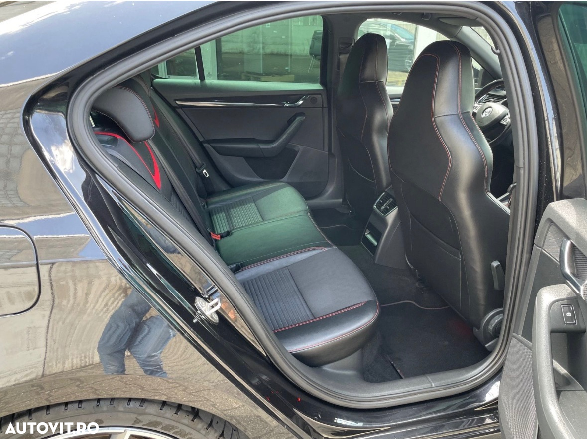 Skoda Octavia 2.0 TDI (Green tec) RS - 12