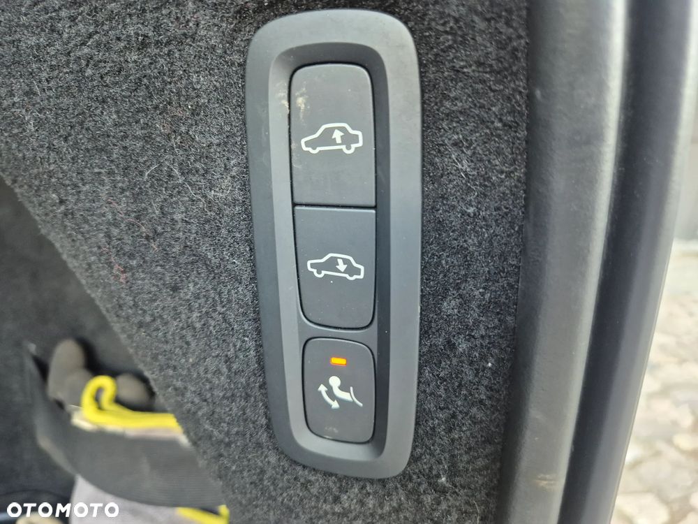 Volvo XC 90 T8 AWD Recharge Geartronic Inscription Expression - 23