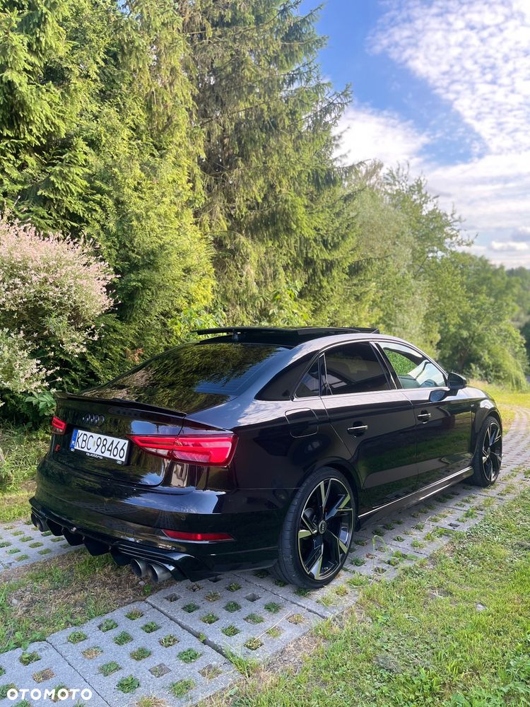 Audi A3 Limousine 40 TFSI Quattro S tronic - 4