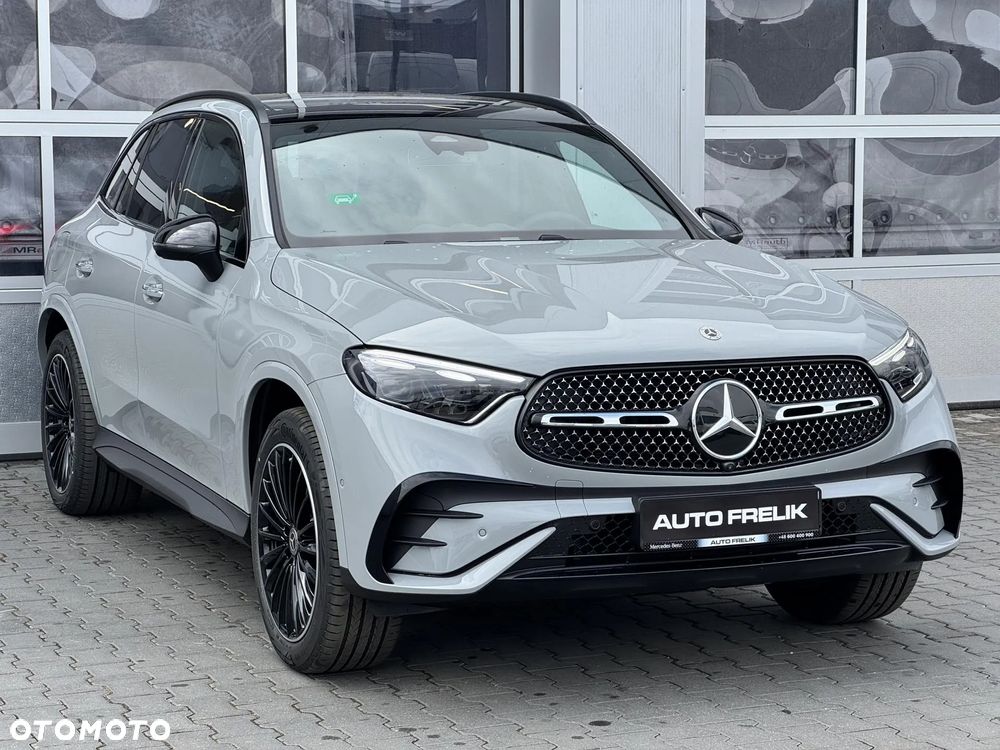 Mercedes-Benz GLC 300 e 4-Matic AMG Line - 5