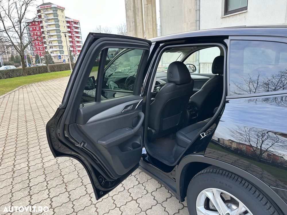 BMW X3 - 32