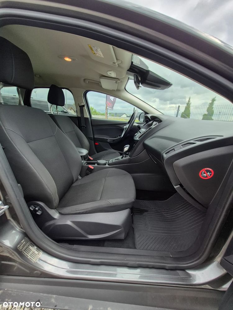 Ford Focus - 28