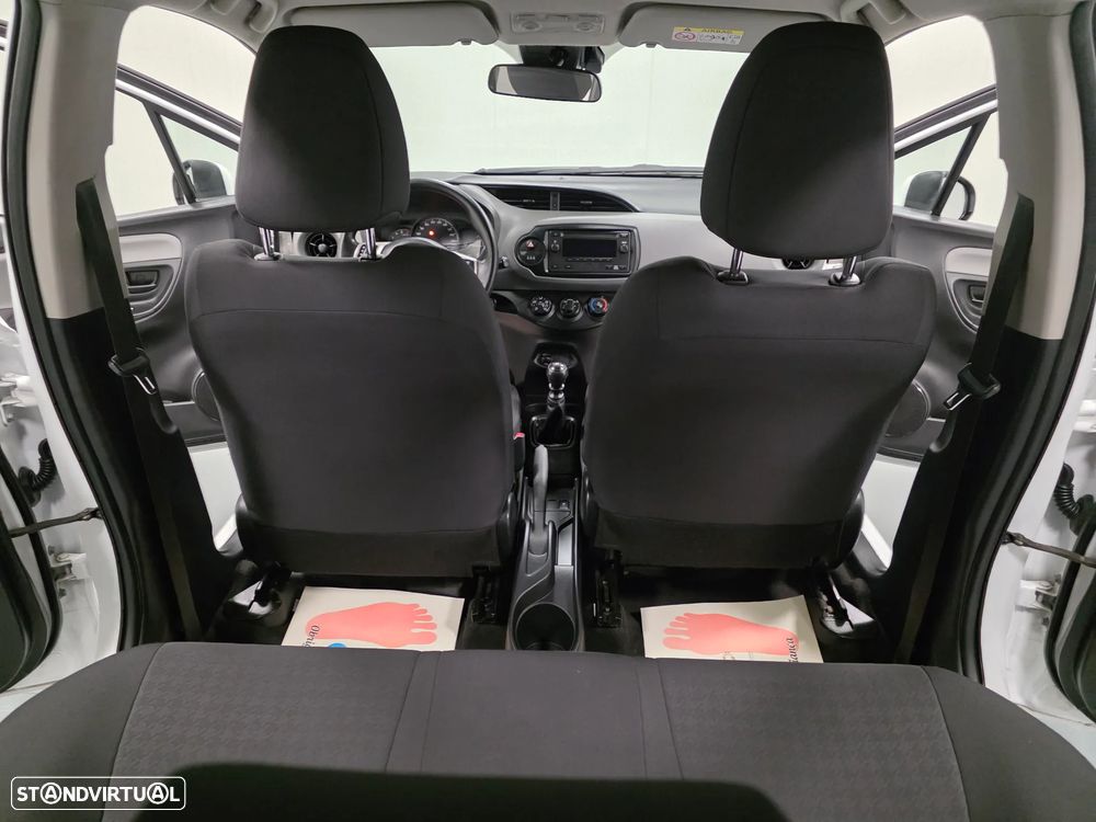 Toyota Yaris 1.4 D-4D ACtive+AC - 32