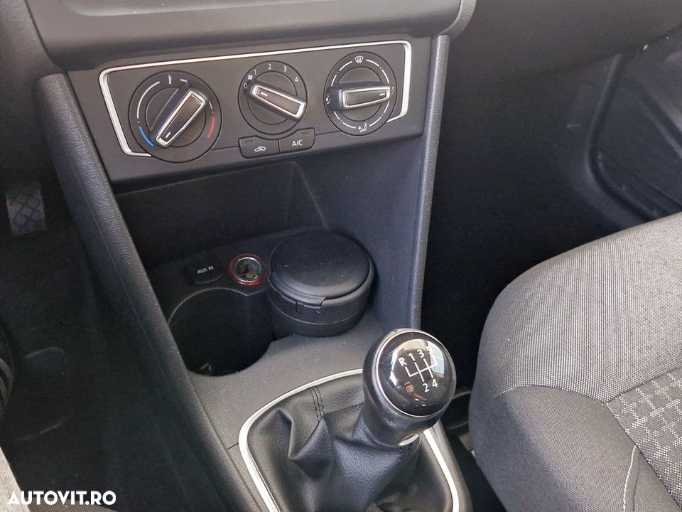 Volkswagen Polo 1.2 TSI BMT Comfortline - 22