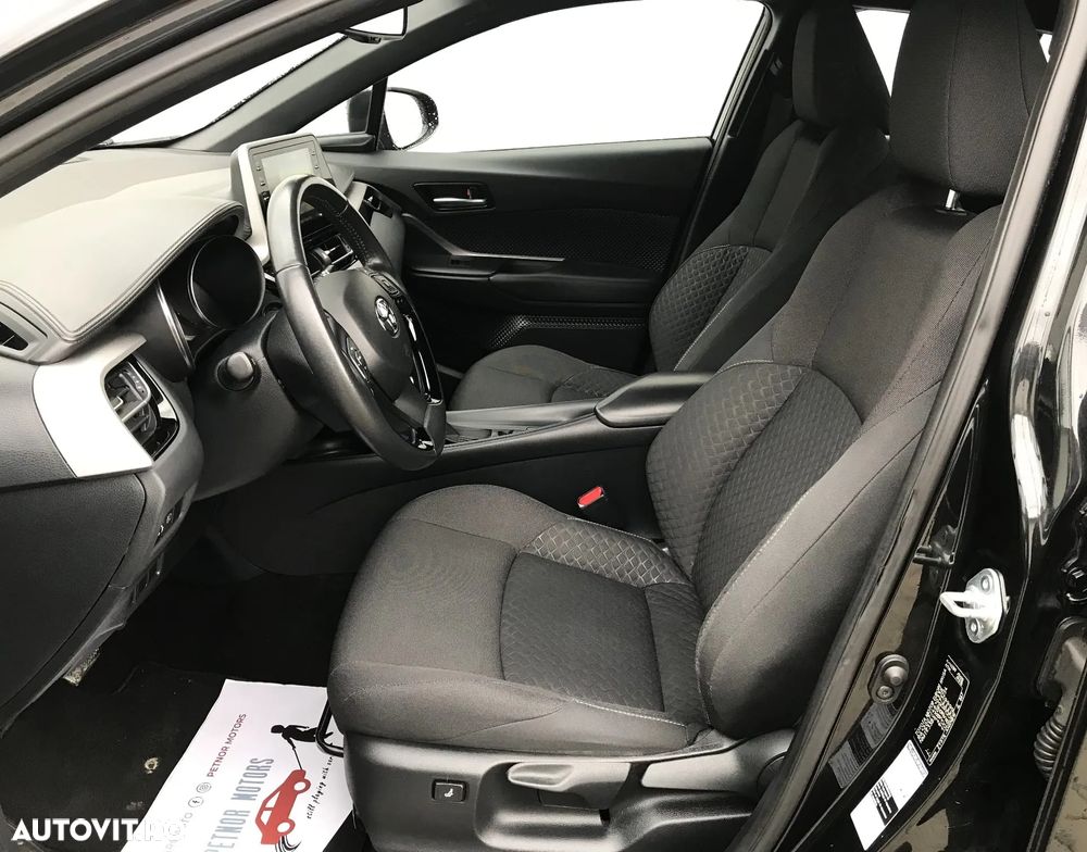 Toyota C-HR Business-Edition - 13