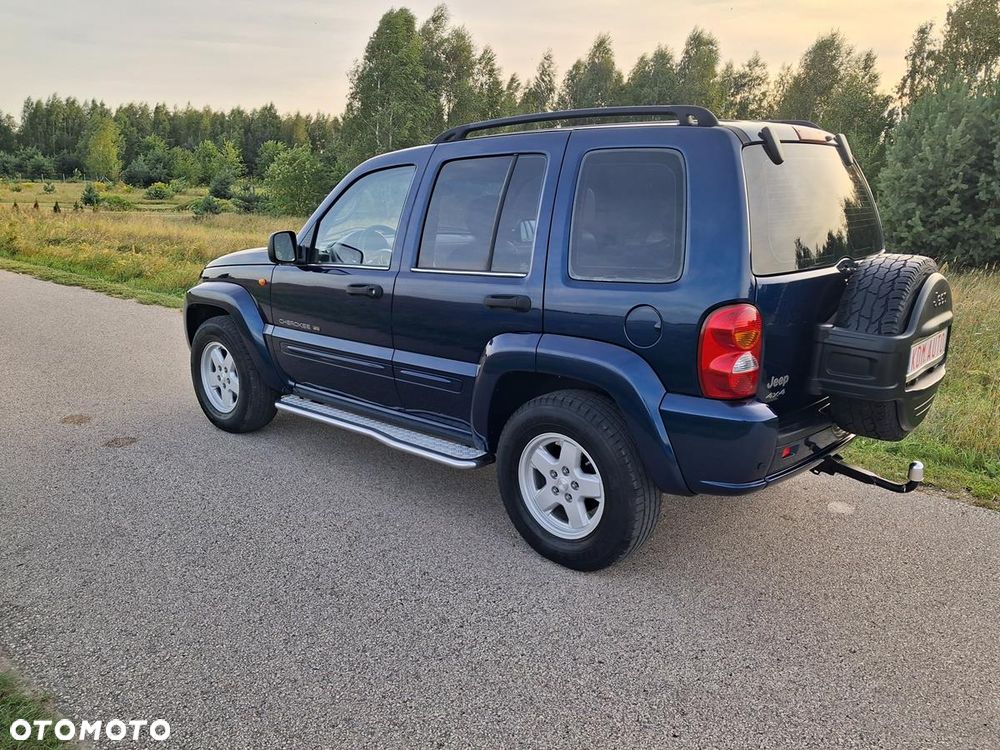 Jeep Cherokee - 14