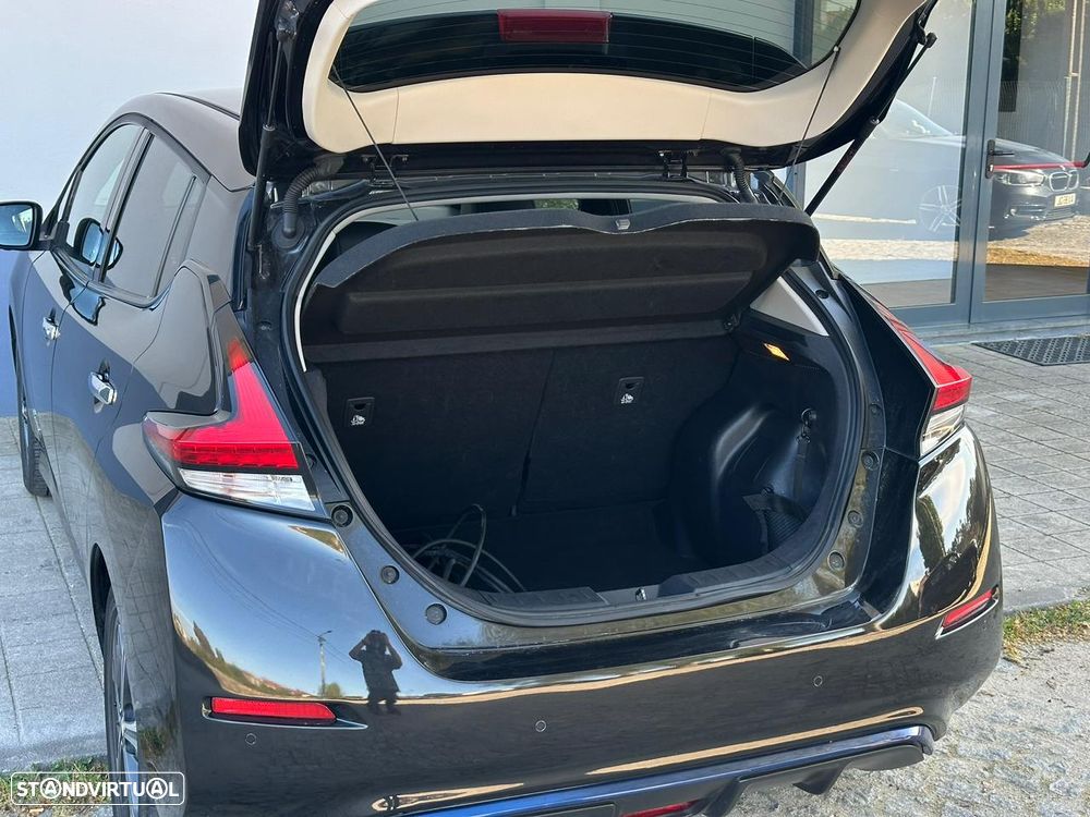 Nissan Leaf 40 kWh 2.ZERO Edition - 16