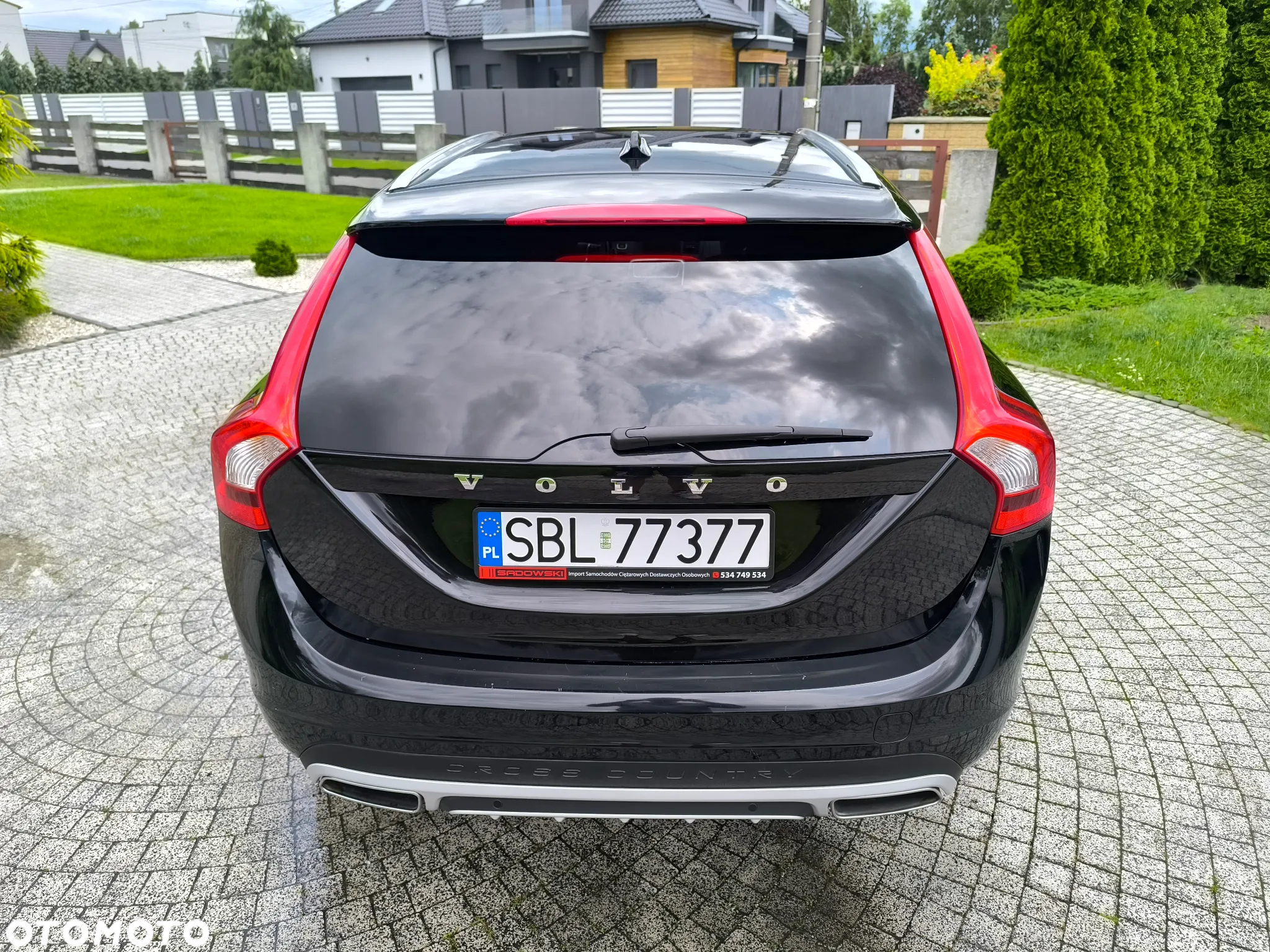 Volvo V60 Cross Country D3 Momentum - 11