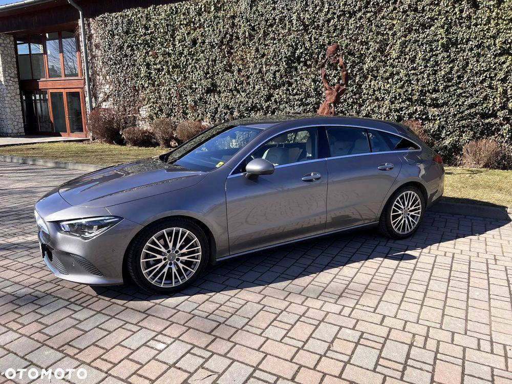 Mercedes-Benz CLA 200 Progressive 7G-DCT - 4