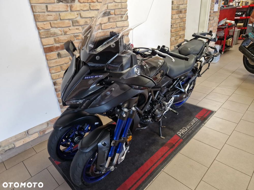 Yamaha NIKEN - 1