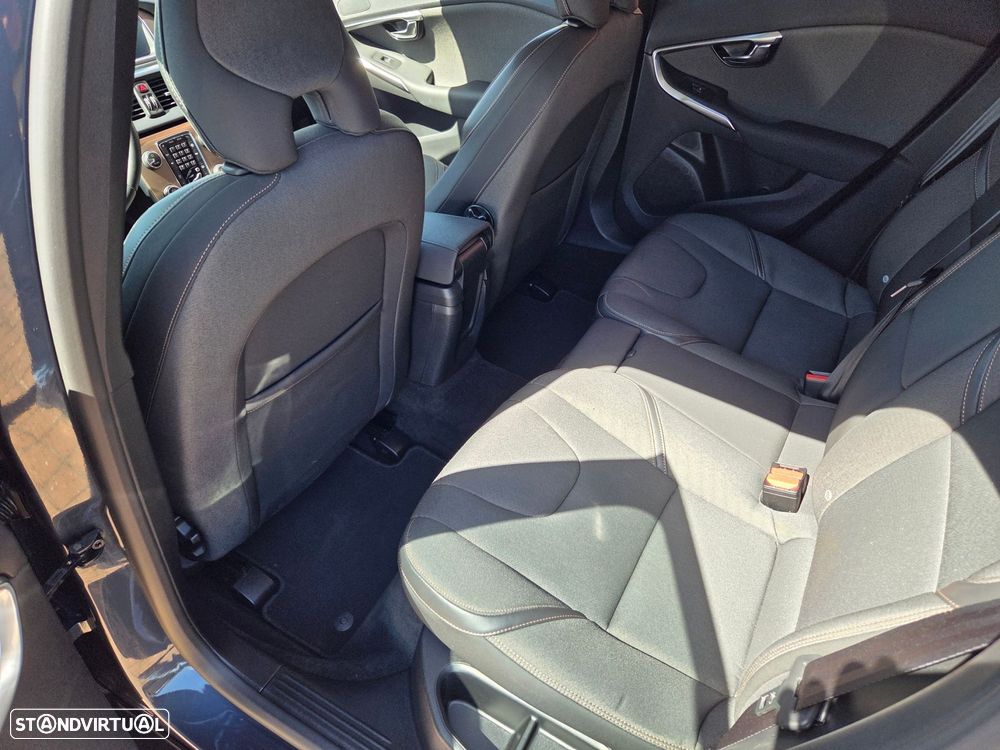 Volvo V40 Cross Country 1.5 T3 Pro Geartronic - 31