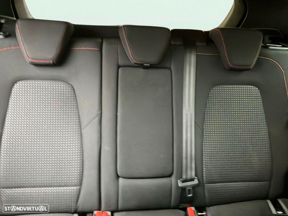 Ford Focus 1.0 EcoBoost MHEV ST-Line - 15