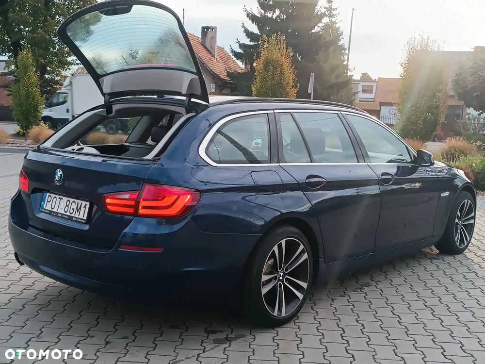 BMW 5 Series 2010 photo 3
