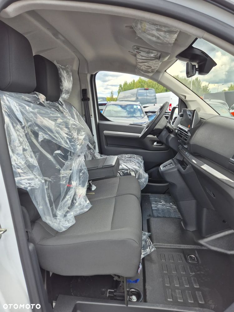 Opel Vivaro Furgon XL LONG 2.2 150KM Automat !! OD RĘKI !! Mega Rabat !! - 10