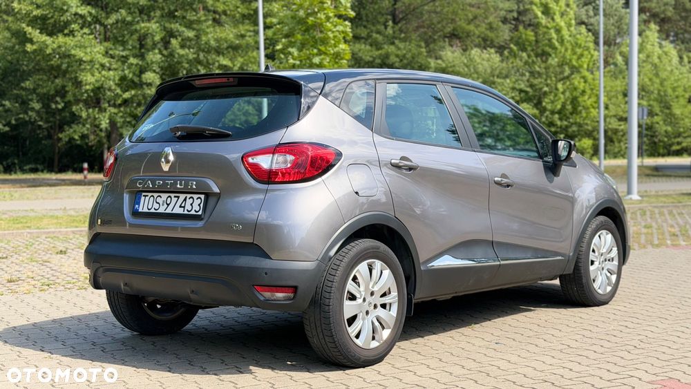 Renault Captur - 4