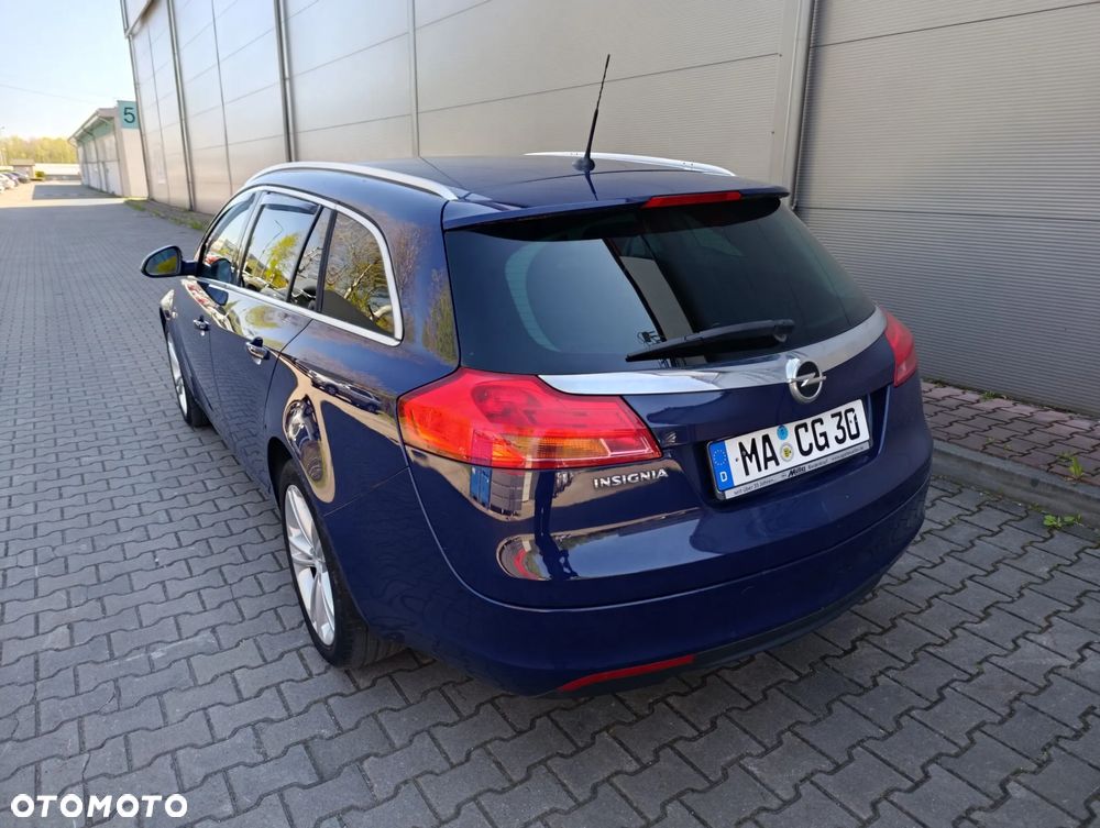 Opel Insignia 1.8 Sport - 13