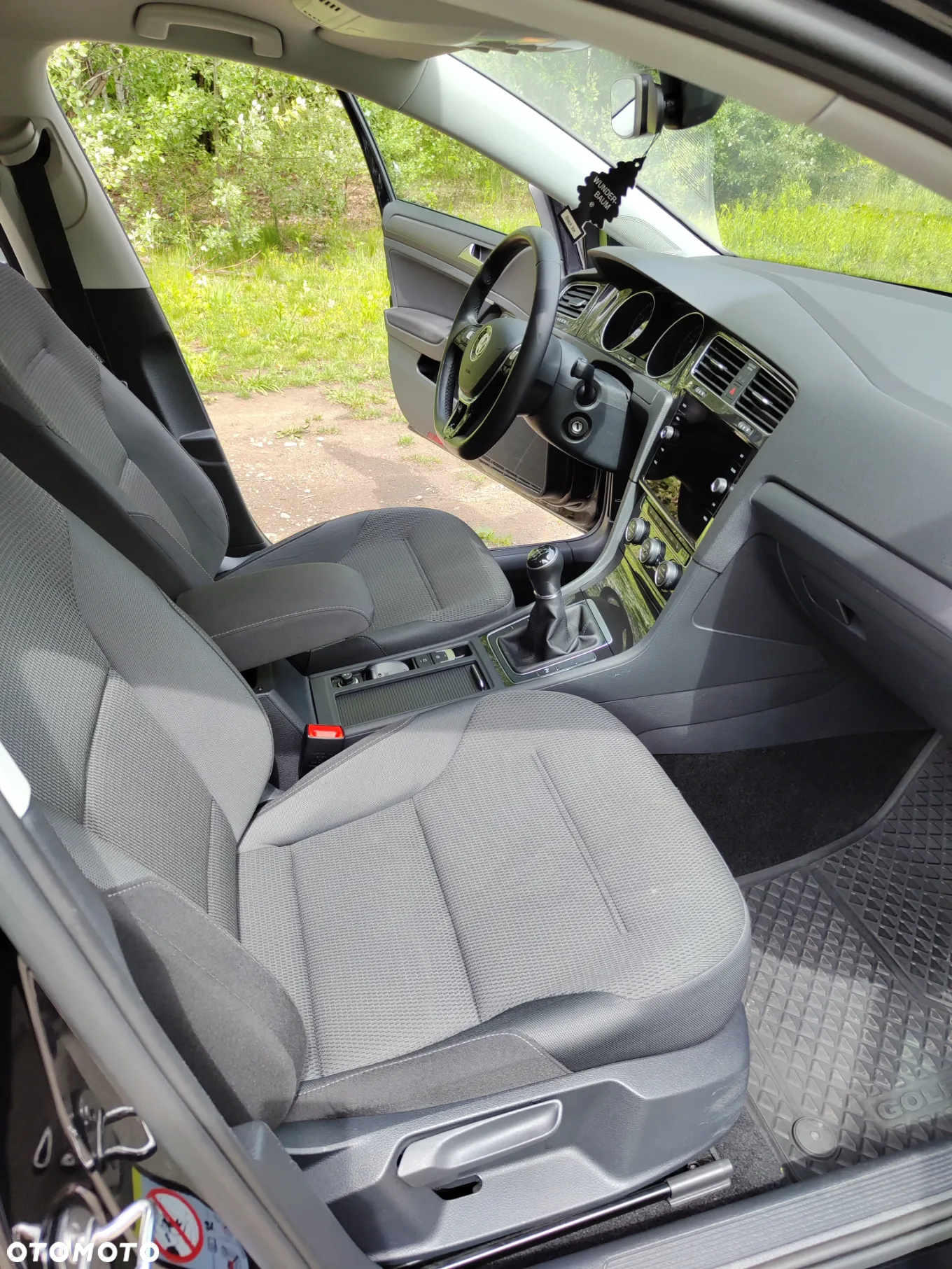 Volkswagen Golf VII 1.5 TSI BMT Comfortline - 19