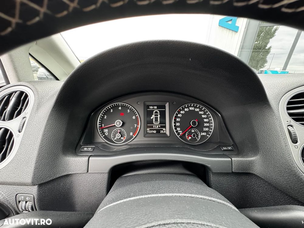 Volkswagen Golf Plus 1.2 TSI MATCH - 22