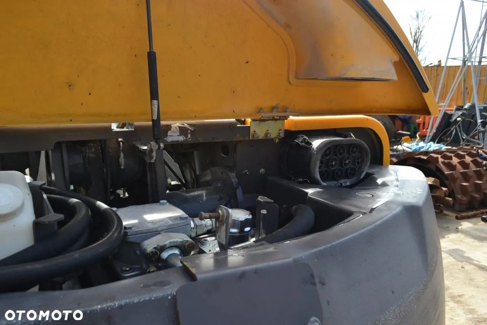 Mecalac 714MC - 33