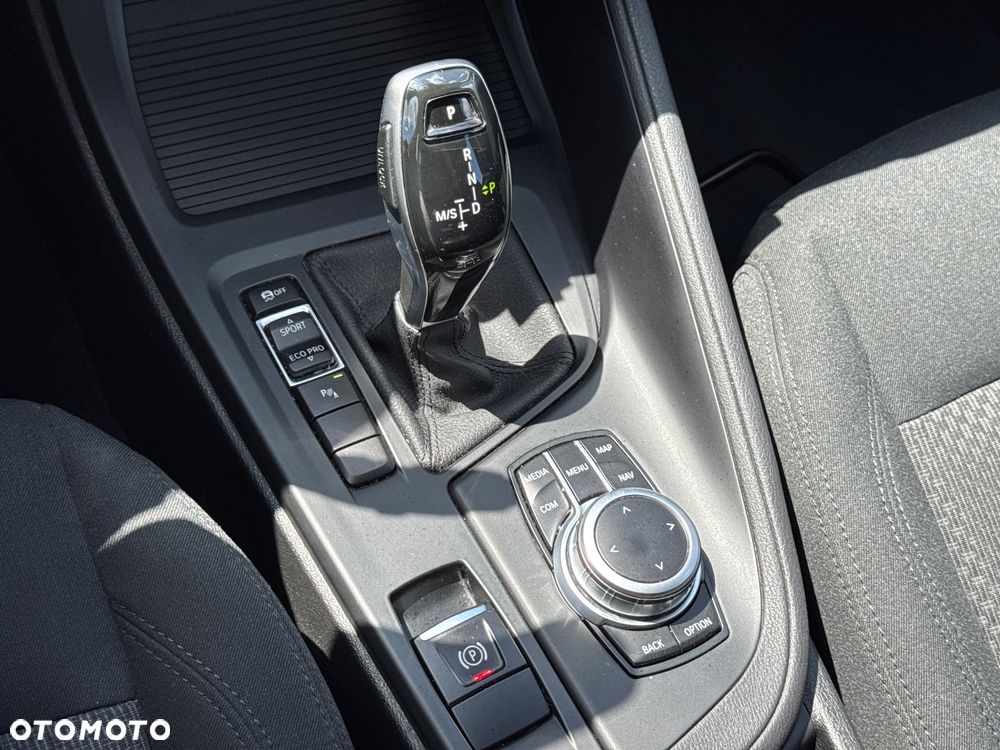 BMW X1 sDrive16d - 8