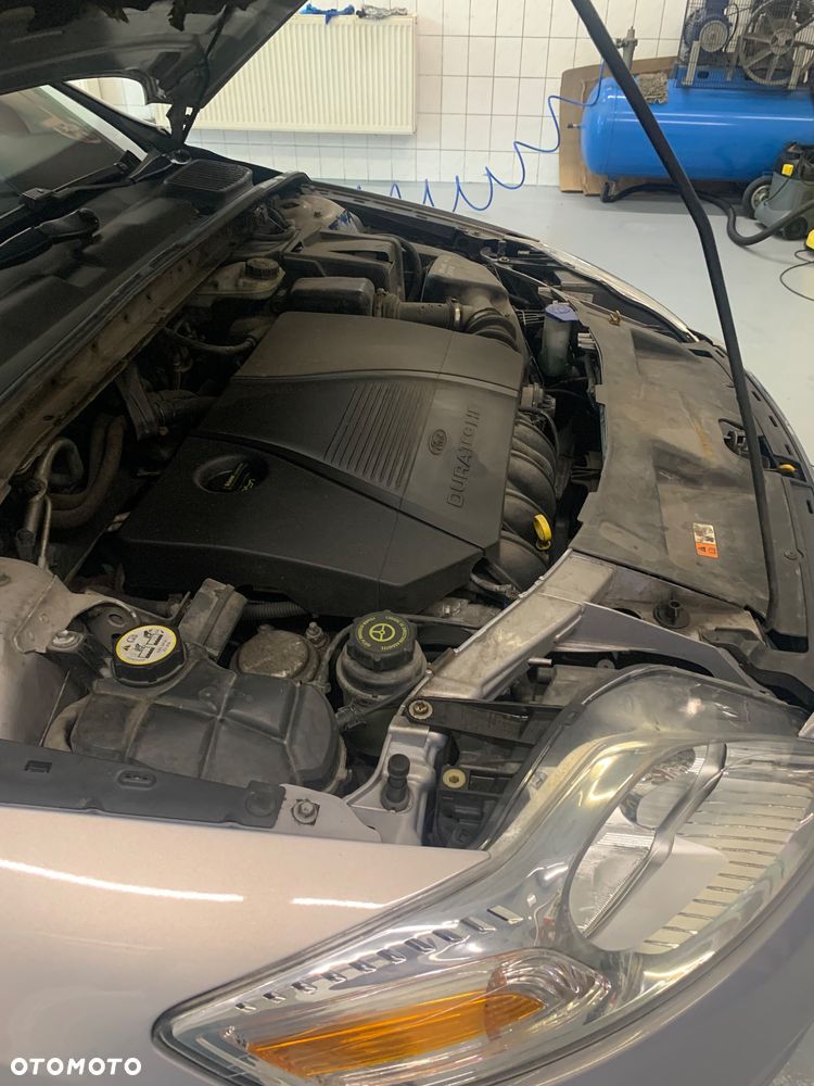 Ford Mondeo 2.0 Trend - 16