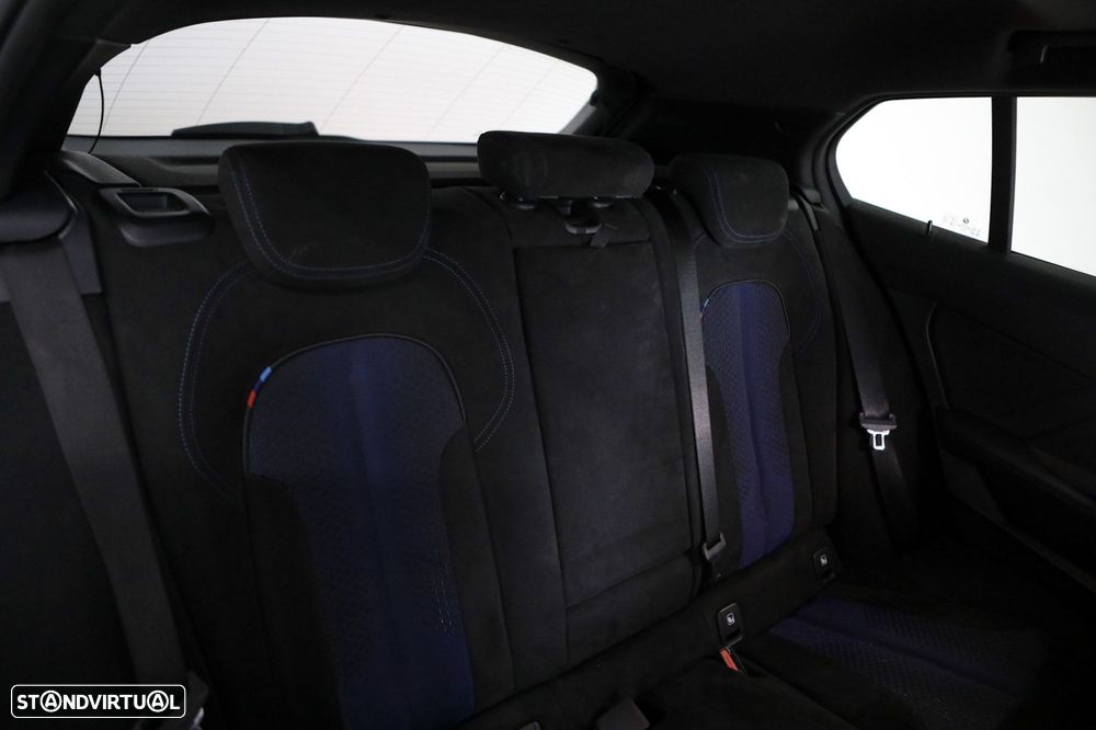 BMW 118 d Pack Desportivo M Pro - 13