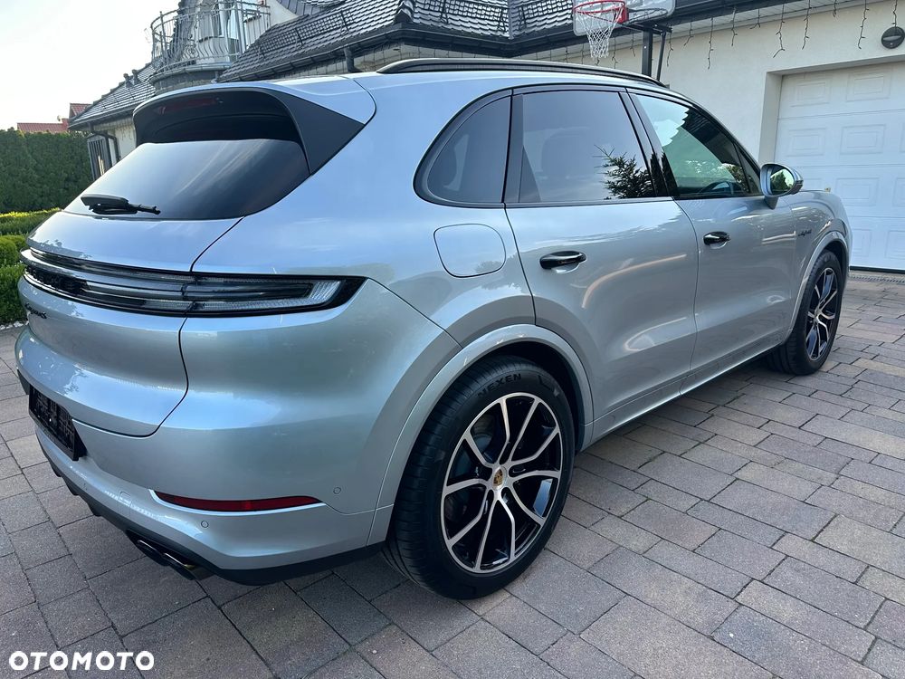 Porsche Cayenne S E-Hybrid PHEV - 6