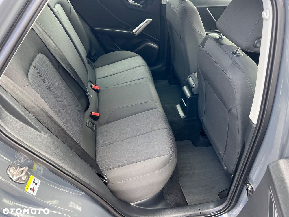 Audi Q2 30 TDI - 22